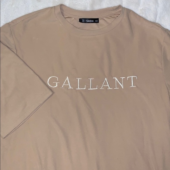 Embroidered tee - Picture 1 of 1